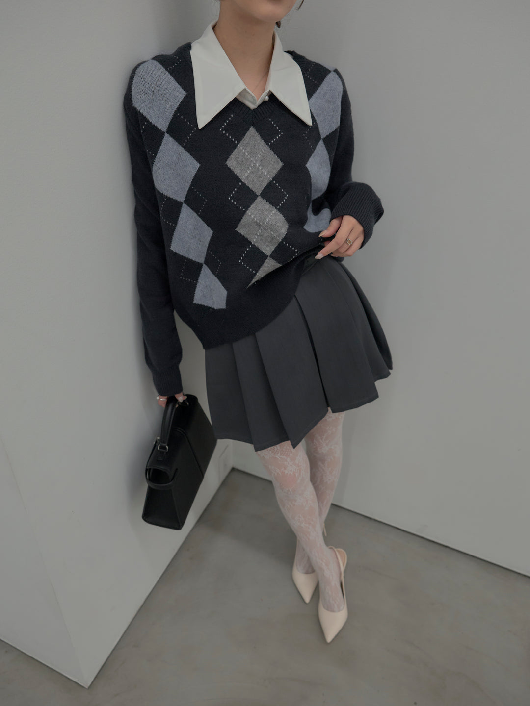 アーガイル柄Vネックニットプルオーバー