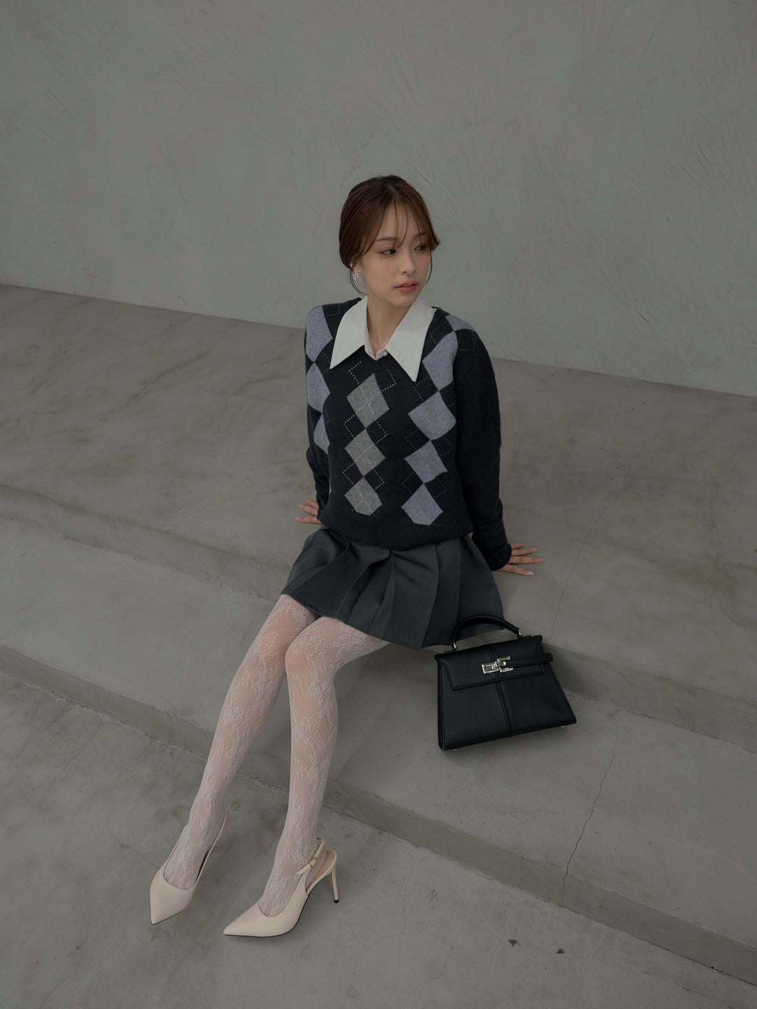 アーガイル柄Vネックニットプルオーバー