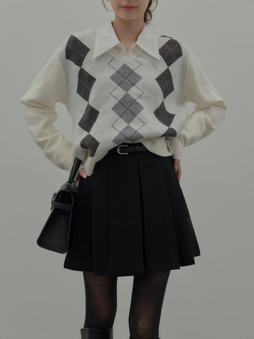 【SET】アーガイル柄Vネックニットプルオーバー+ベルト付きプリーツミニスカート(2set)