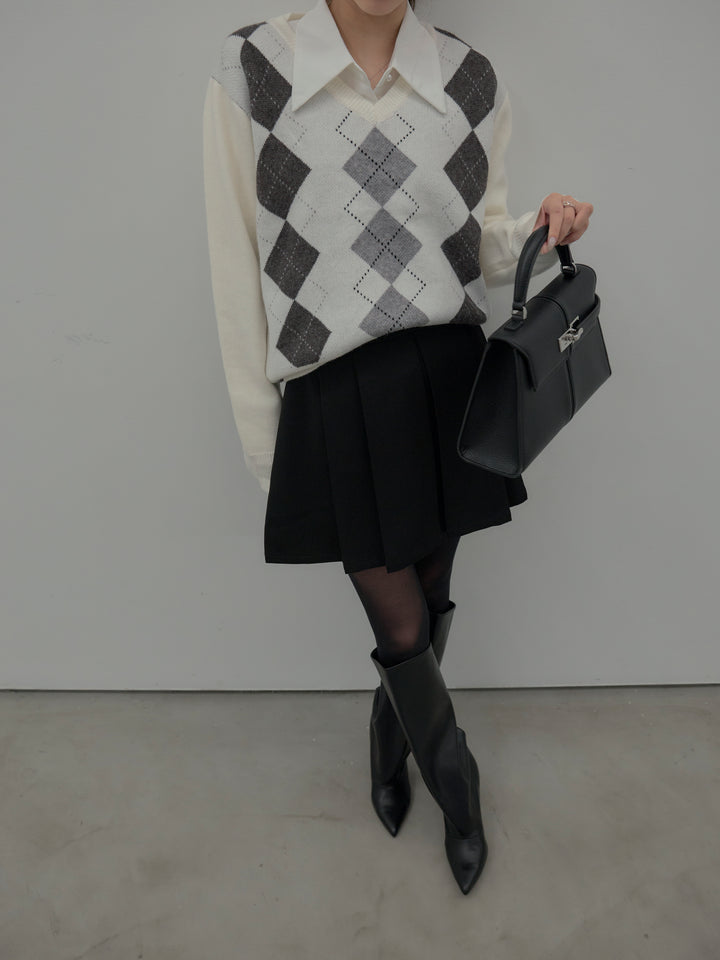 【SET】アーガイル柄Vネックニットプルオーバー+ベルト付きプリーツミニスカート(2set)