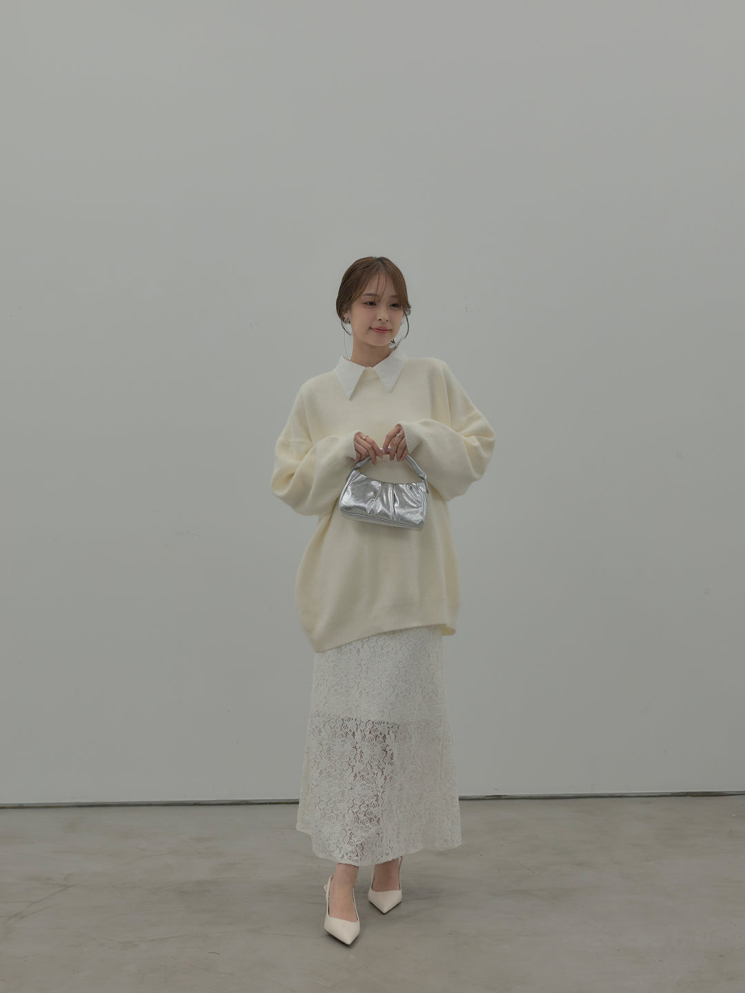 パールボタンサテンシャツ