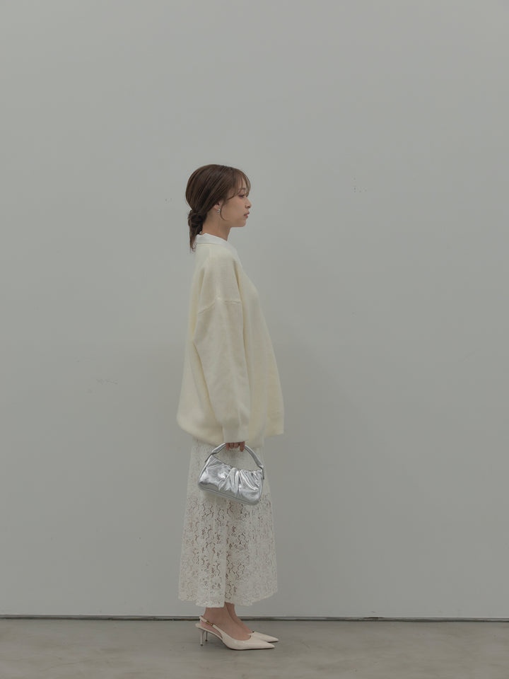 パールボタンサテンシャツ