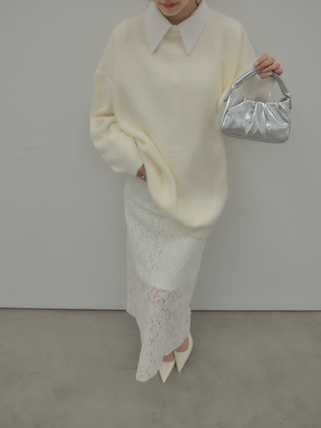 【SET】オーバーサイズニットプルオーバー+パールボタンサテンシャツ+フラワーベロアレースAラインスカート(3set)