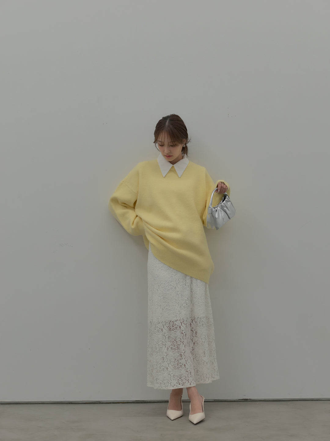 【SET】オーバーサイズニットプルオーバー+パールボタンサテンシャツ+フラワーベロアレースAラインスカート(3set)