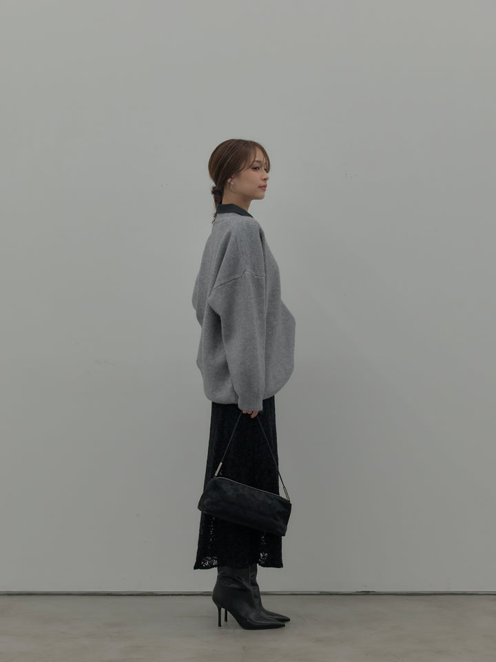 パールボタンサテンシャツ