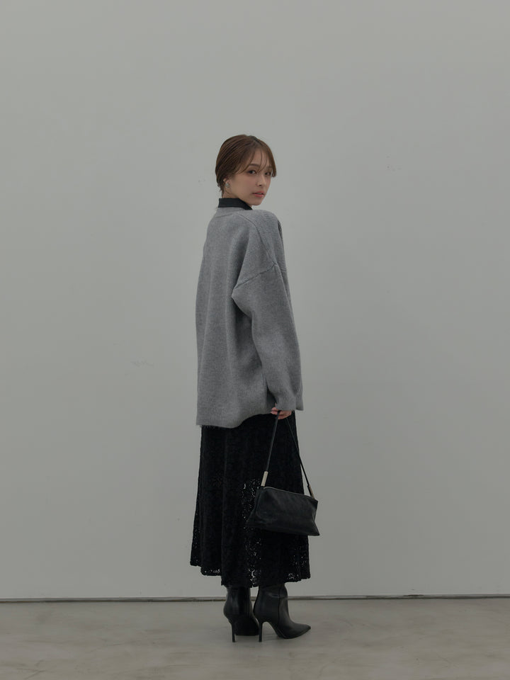 パールボタンサテンシャツ