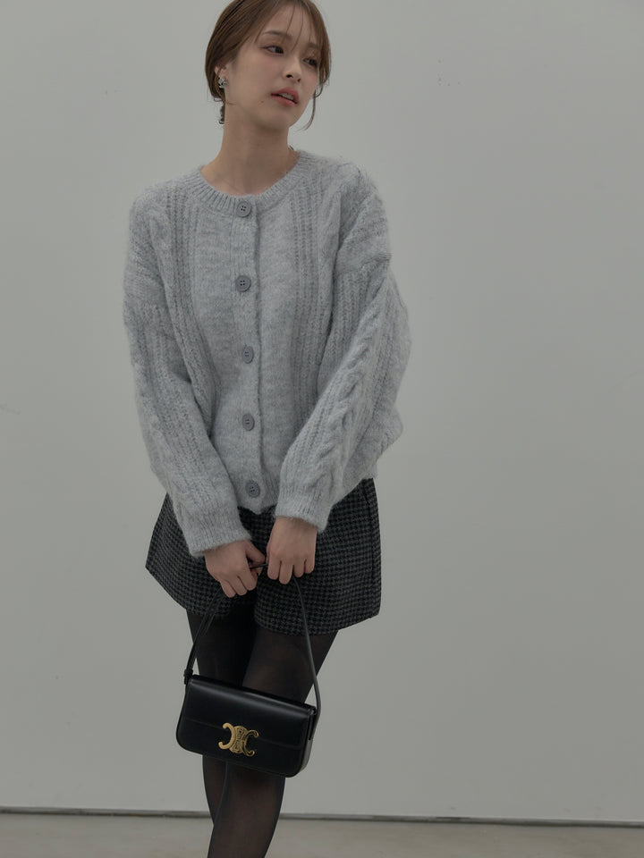 【SET】肉厚ケーブル編みニットカーディガン+千鳥格子ウールタッチショートパンツ(2set)