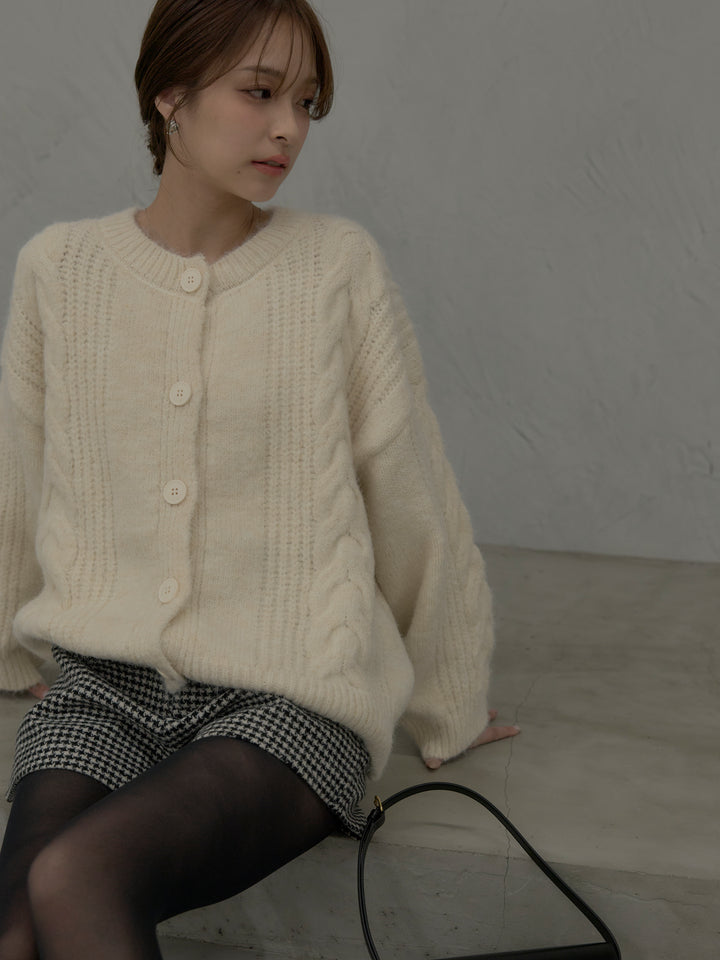 【SET】肉厚ケーブル編みニットカーディガン+千鳥格子ウールタッチショートパンツ(2set)