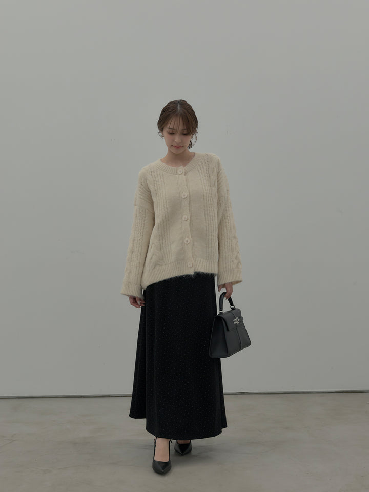 肉厚ケーブル編みニットカーディガン