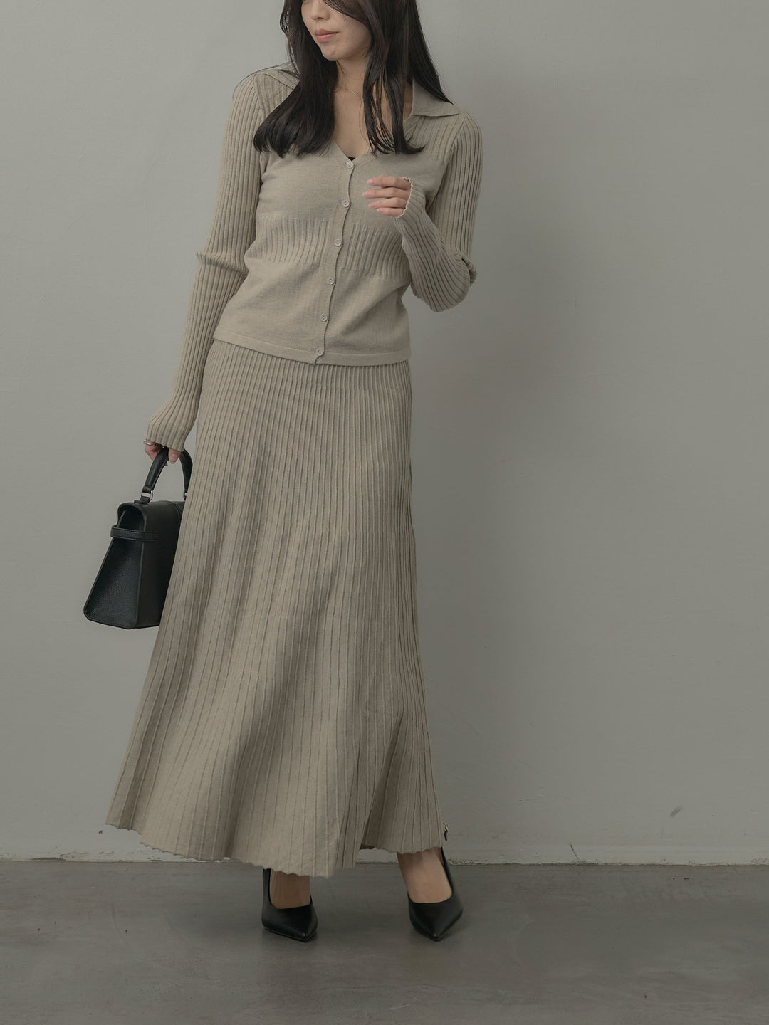 デザインリブポロ襟ニットトップス&ロングスカートSET UP