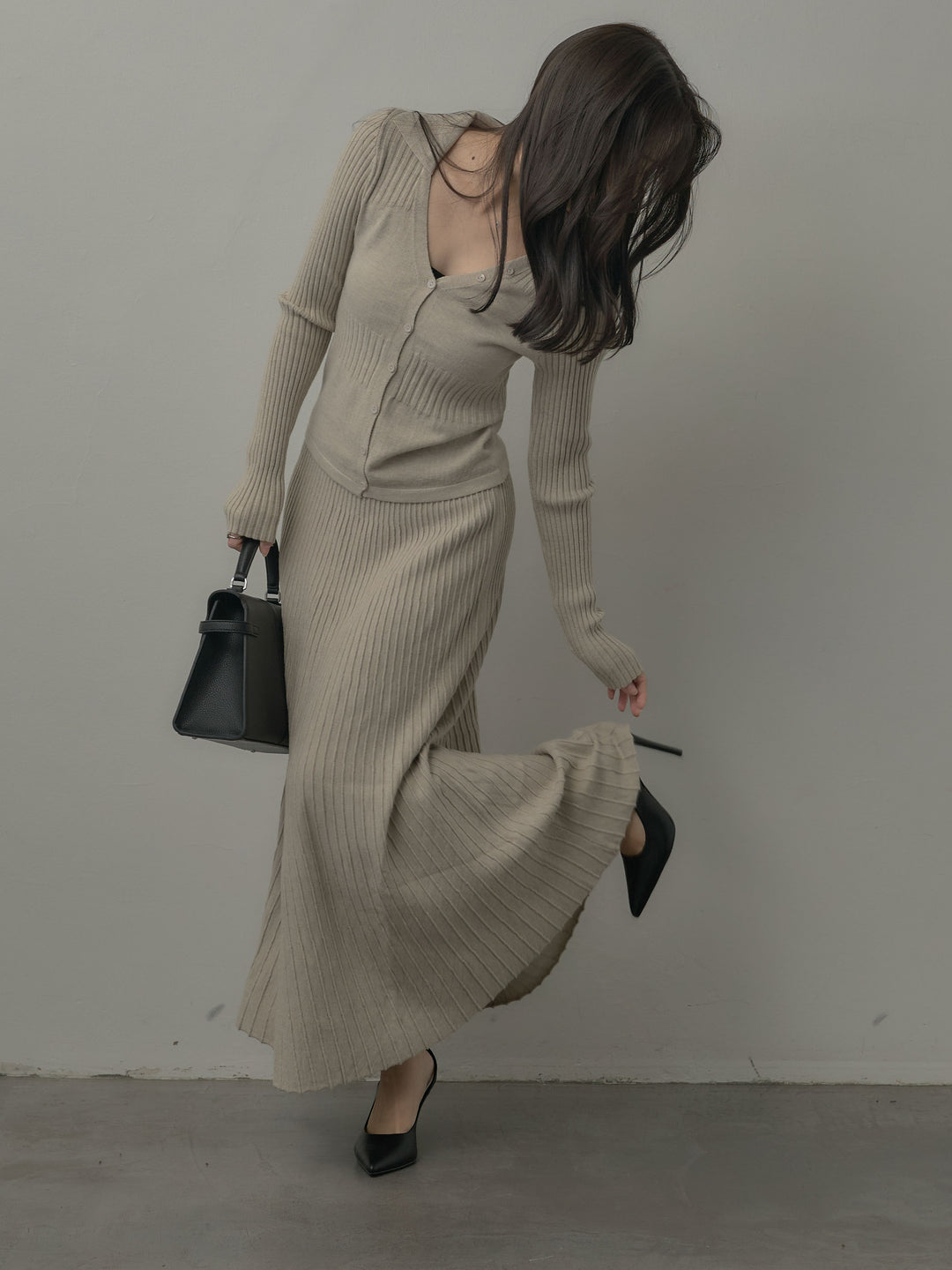 デザインリブポロ襟ニットトップス&ロングスカートSET UP