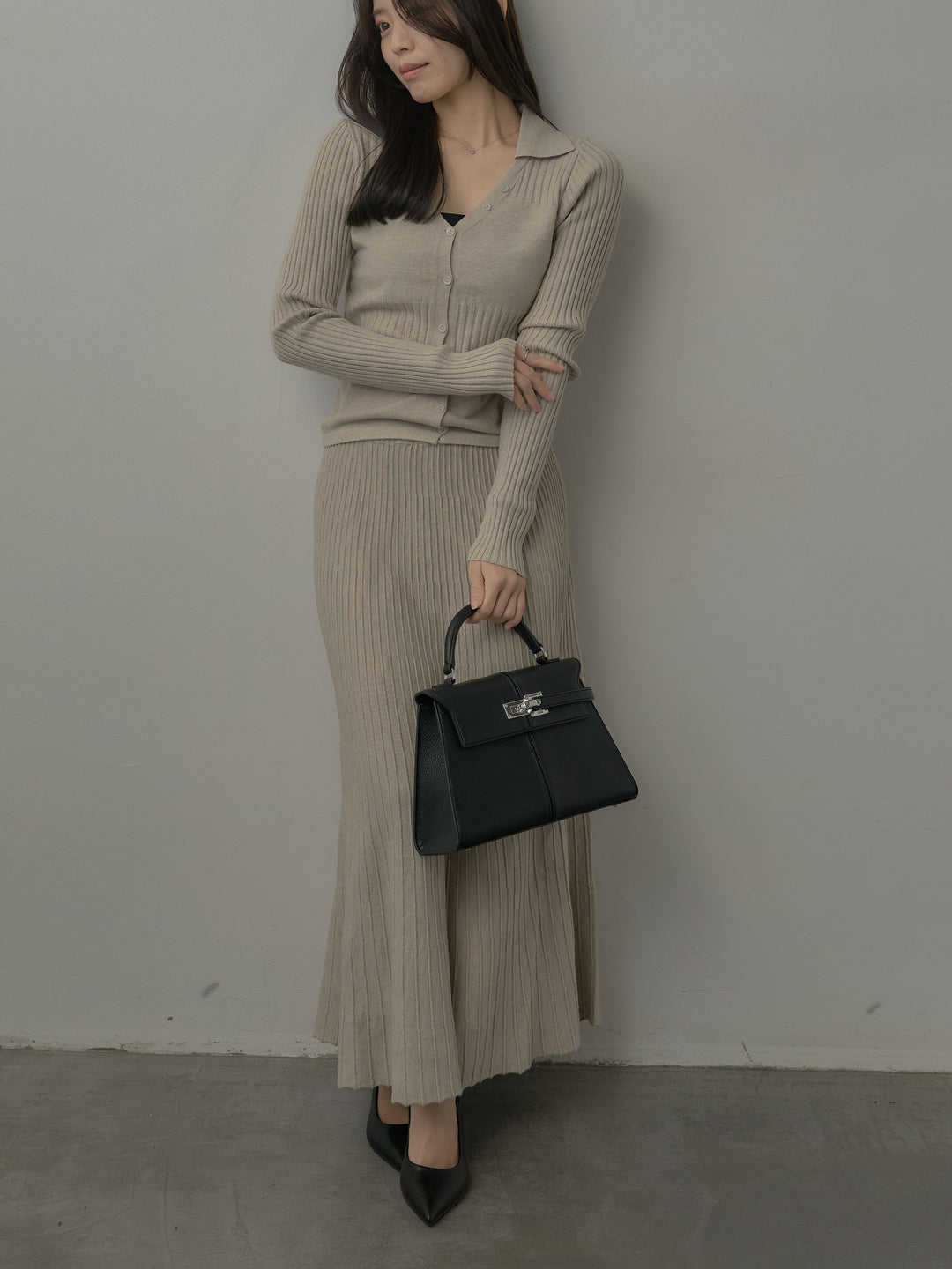 デザインリブポロ襟ニットトップス&ロングスカートSET UP