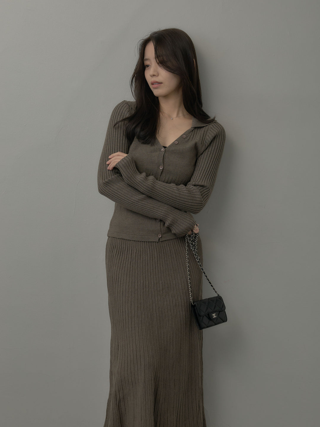 デザインリブポロ襟ニットトップス&ロングスカートSET UP