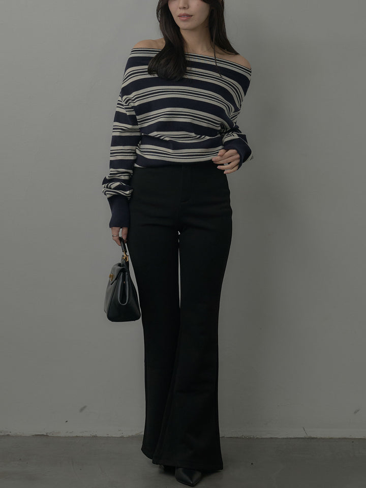 ストレッチフレアパンツ