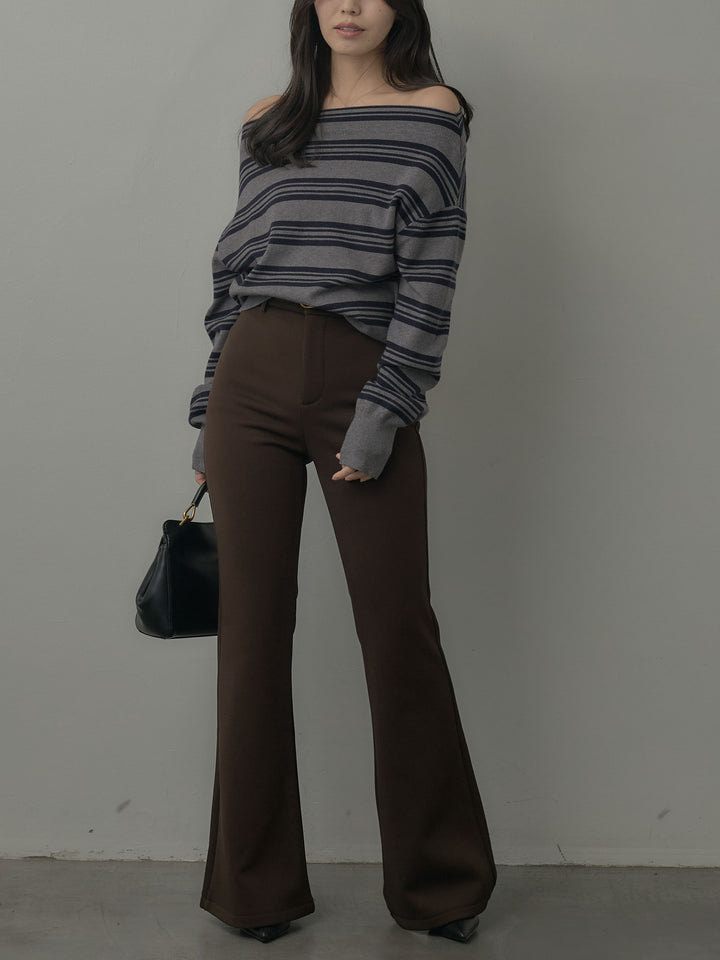 ストレッチフレアパンツ