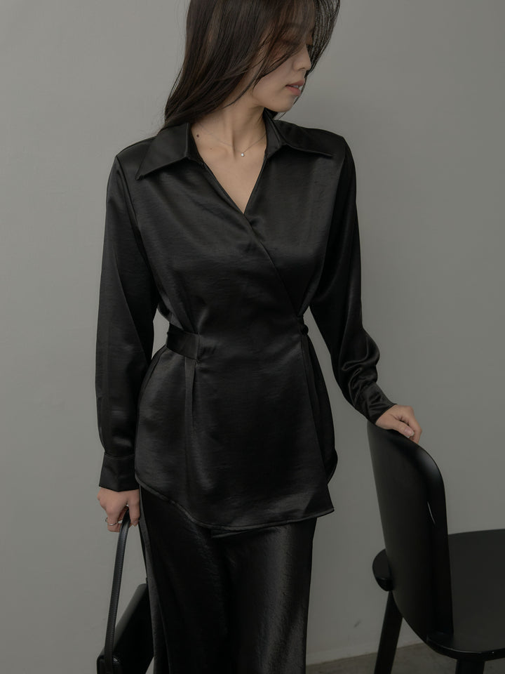 ウエストベルトサテンVネックシャツ