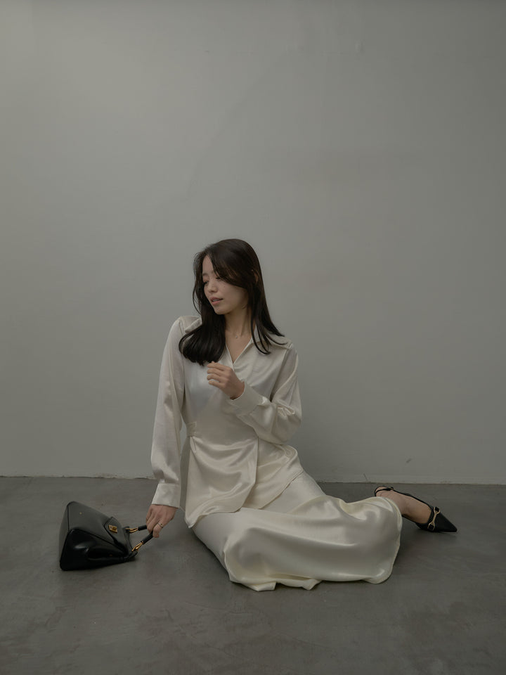 【SET】ウエストベルトサテンVネックシャツ+ナローAラインサテンスカート(2set)