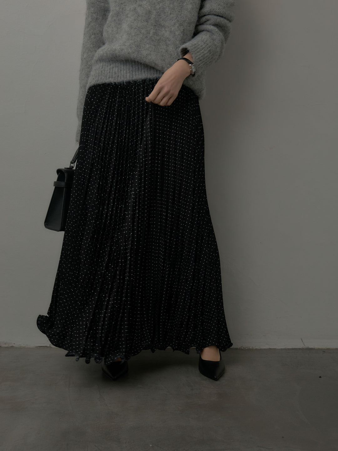 ドットプリーツスカート