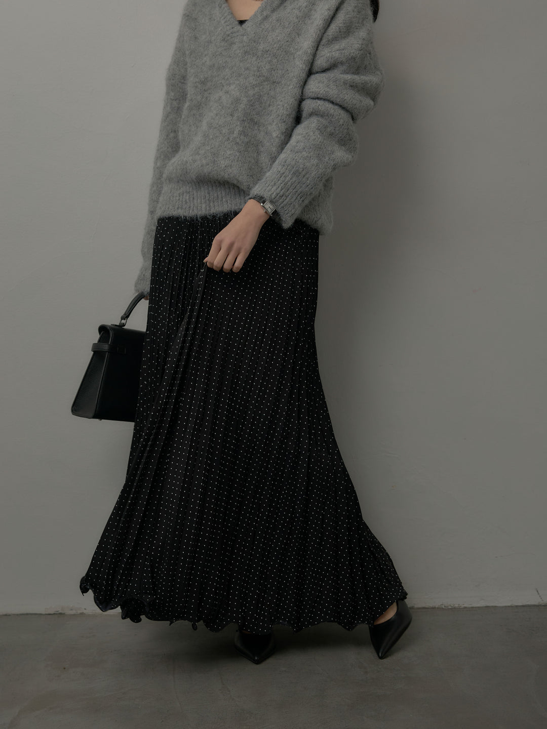 ドットプリーツスカート