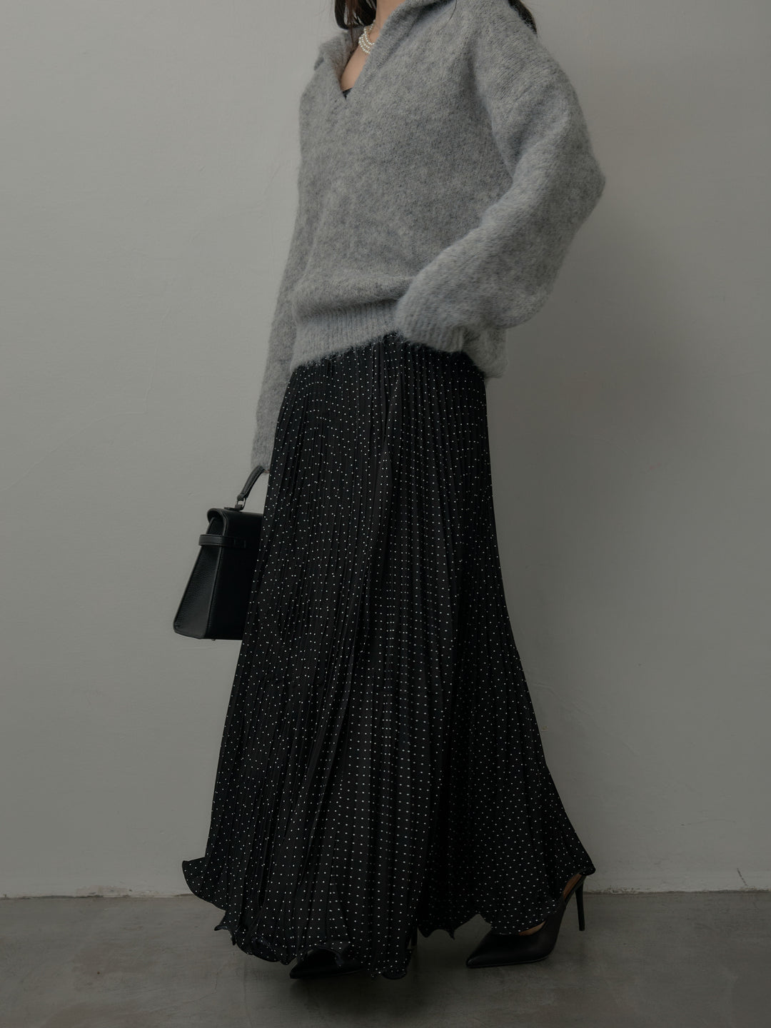 ドットプリーツスカート