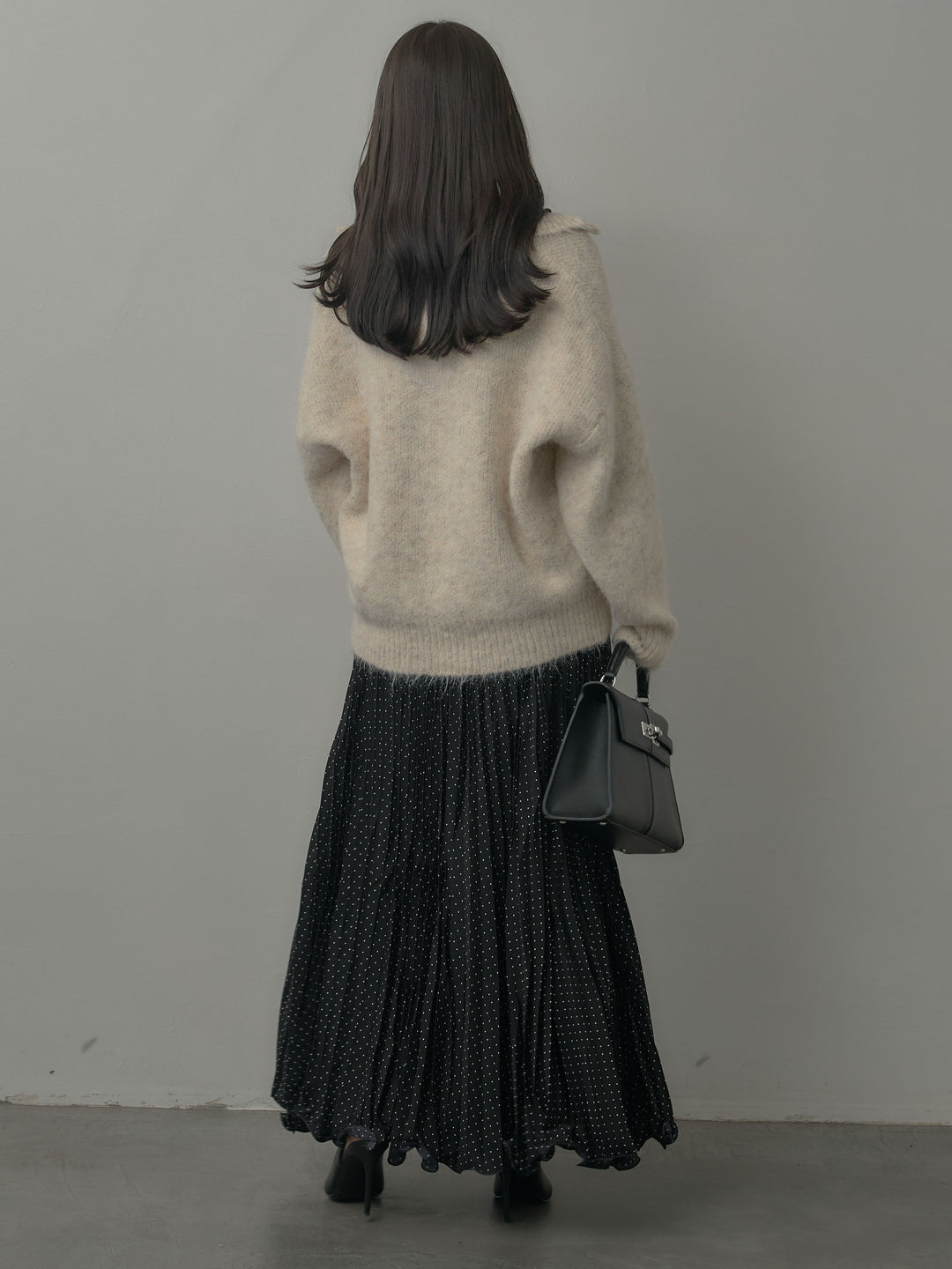 ドットプリーツスカート