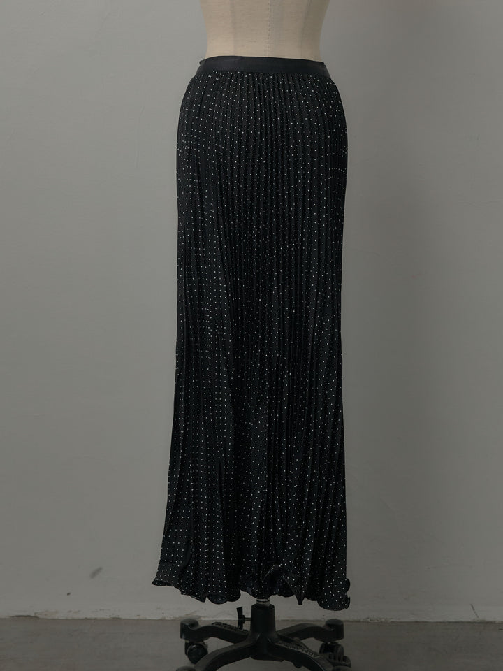 ドットプリーツスカート