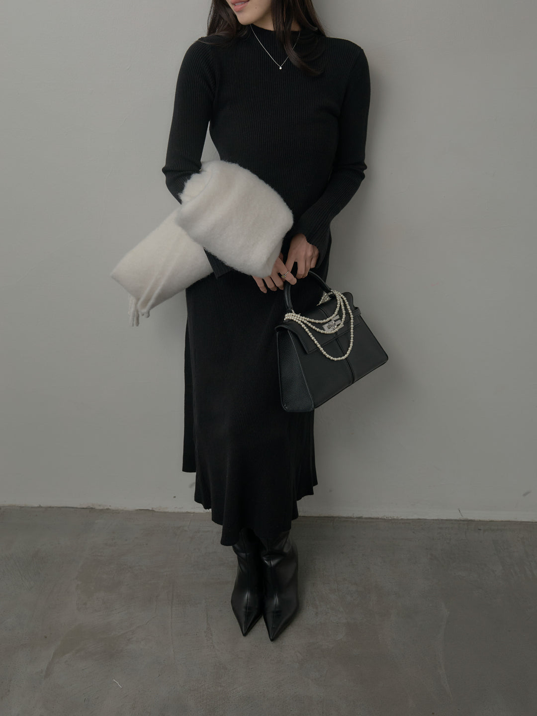 プチネックロングリブニットワンピース