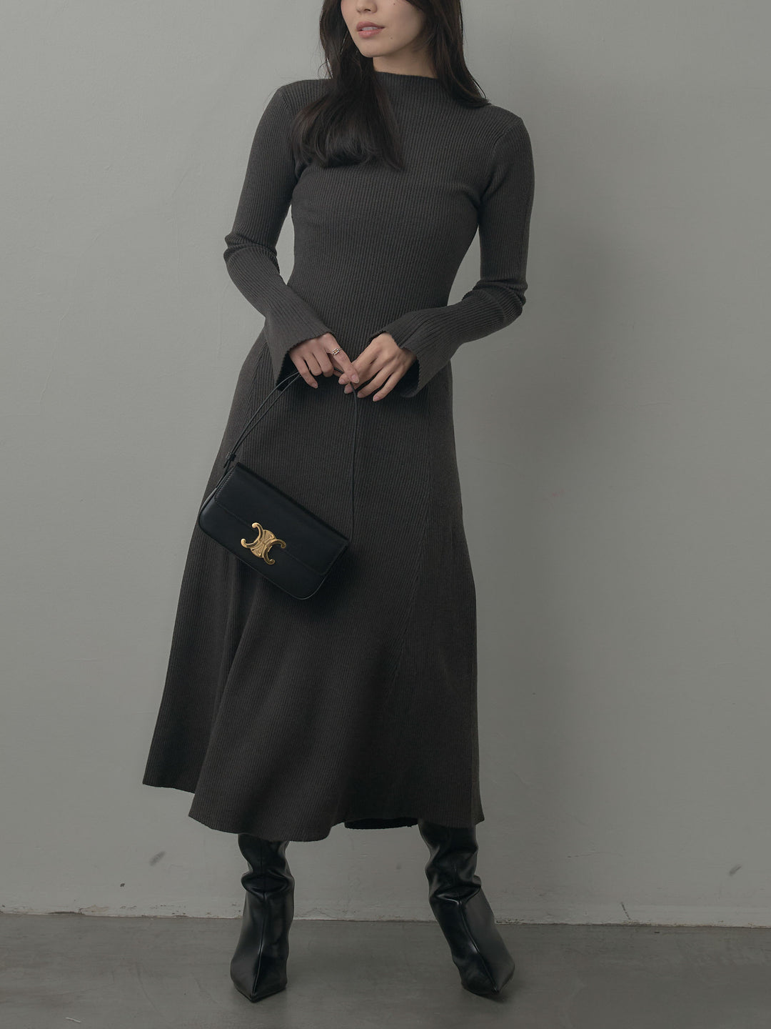 プチネックロングリブニットワンピース