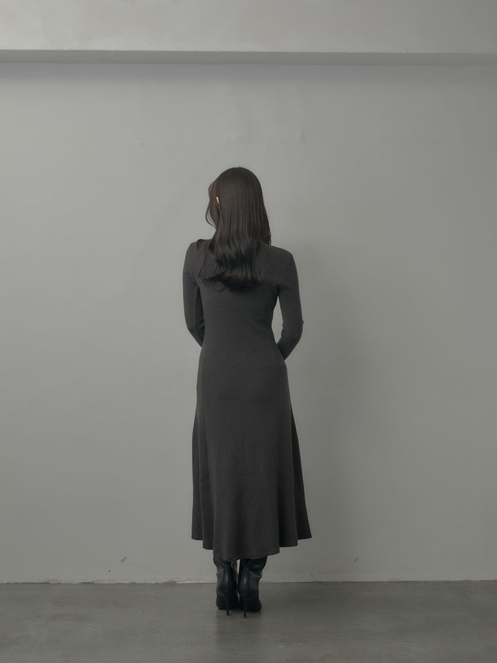 プチネックロングリブニットワンピース