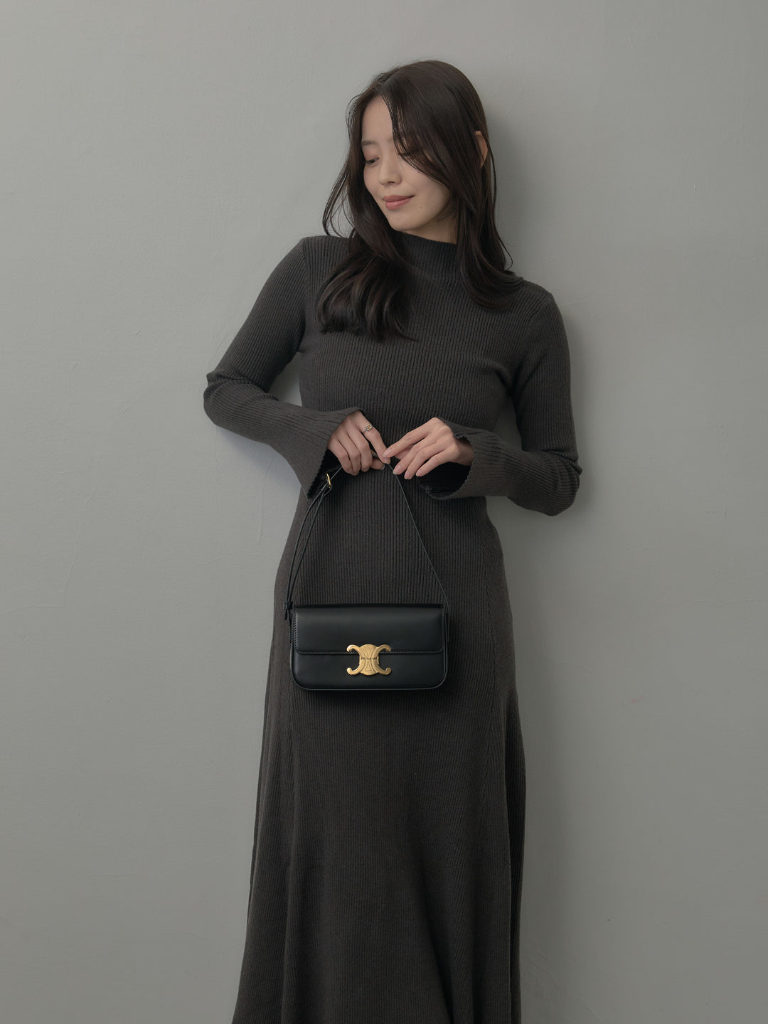 プチネックロングリブニットワンピース