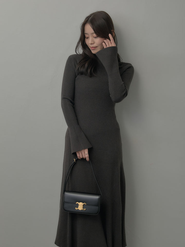 プチネックロングリブニットワンピース