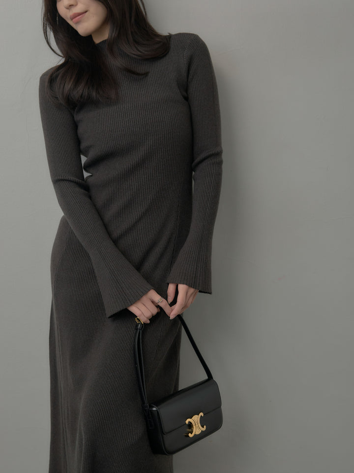プチネックロングリブニットワンピース