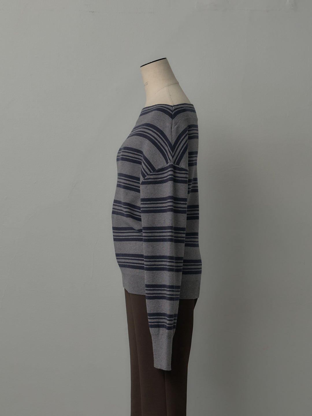 ボートネックボーダーニットトップス