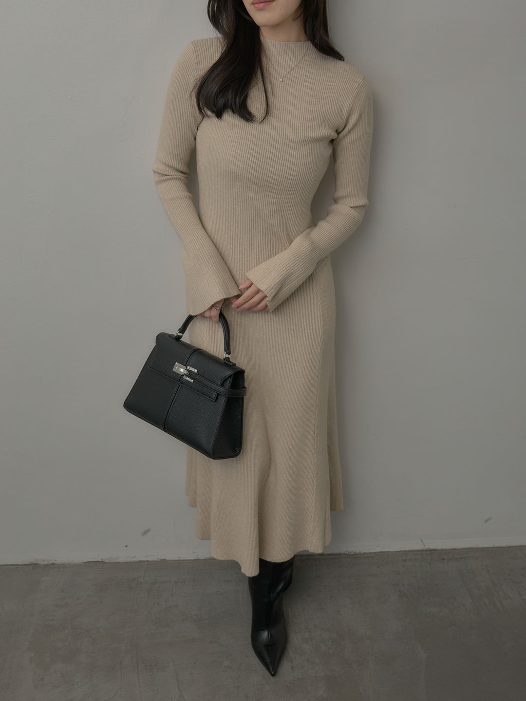 プチネックロングリブニットワンピース