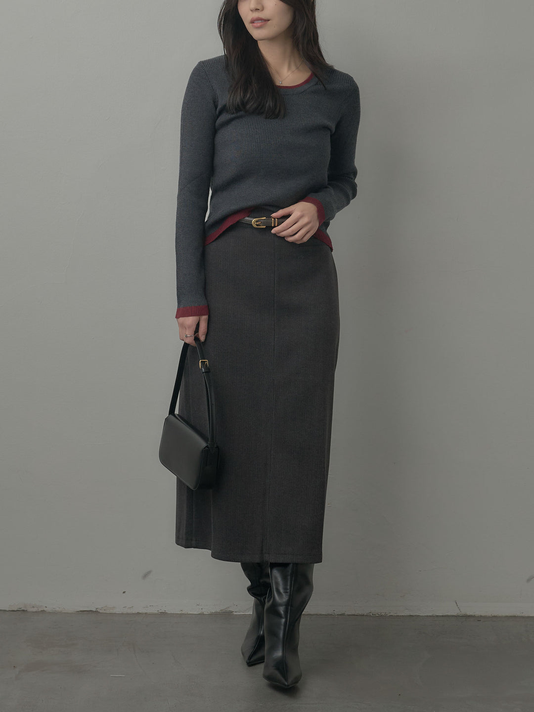 【SET】配色ラウンドネックニットトップス+ウールタッチフロントポケットデザインIラインスカート(2set)