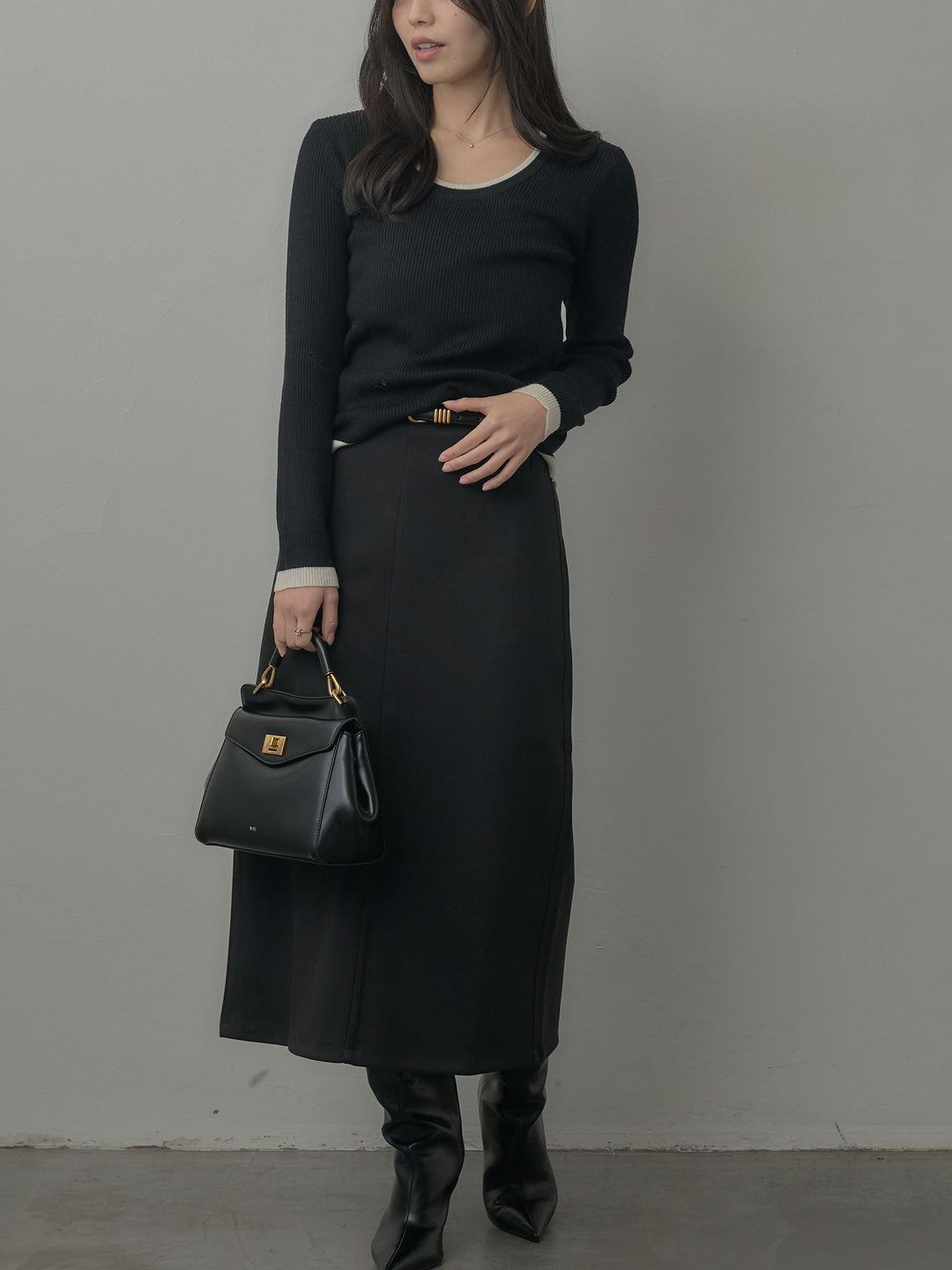 【SET】配色ラウンドネックニットトップス+ウールタッチフロントポケットデザインIラインスカート(2set)