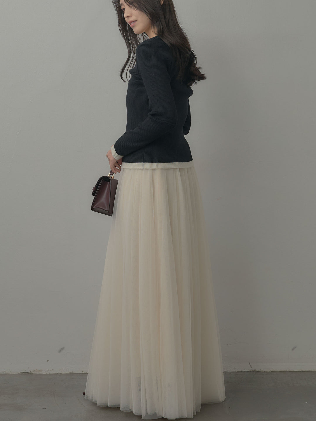 【SET】配色ラウンドネックニットトップス+ボリュームチュールスカート(2set)