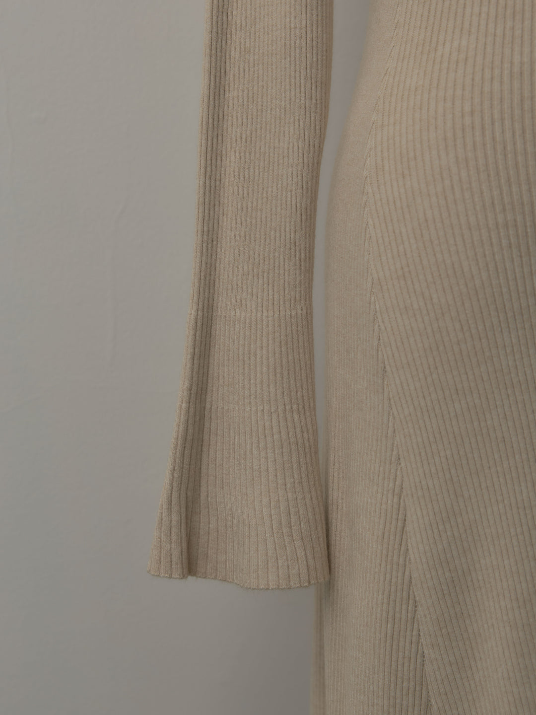 プチネックロングリブニットワンピース