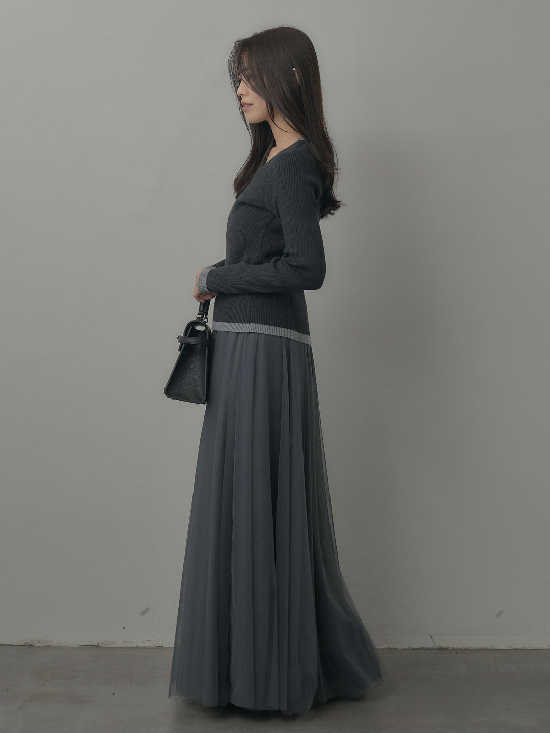 【SET】配色ラウンドネックニットトップス+ボリュームチュールスカート(2set)