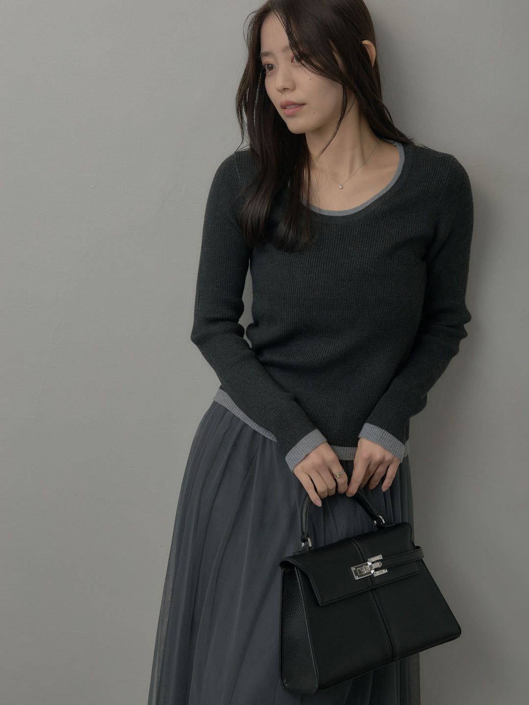 【SET】配色ラウンドネックニットトップス+ボリュームチュールスカート(2set)