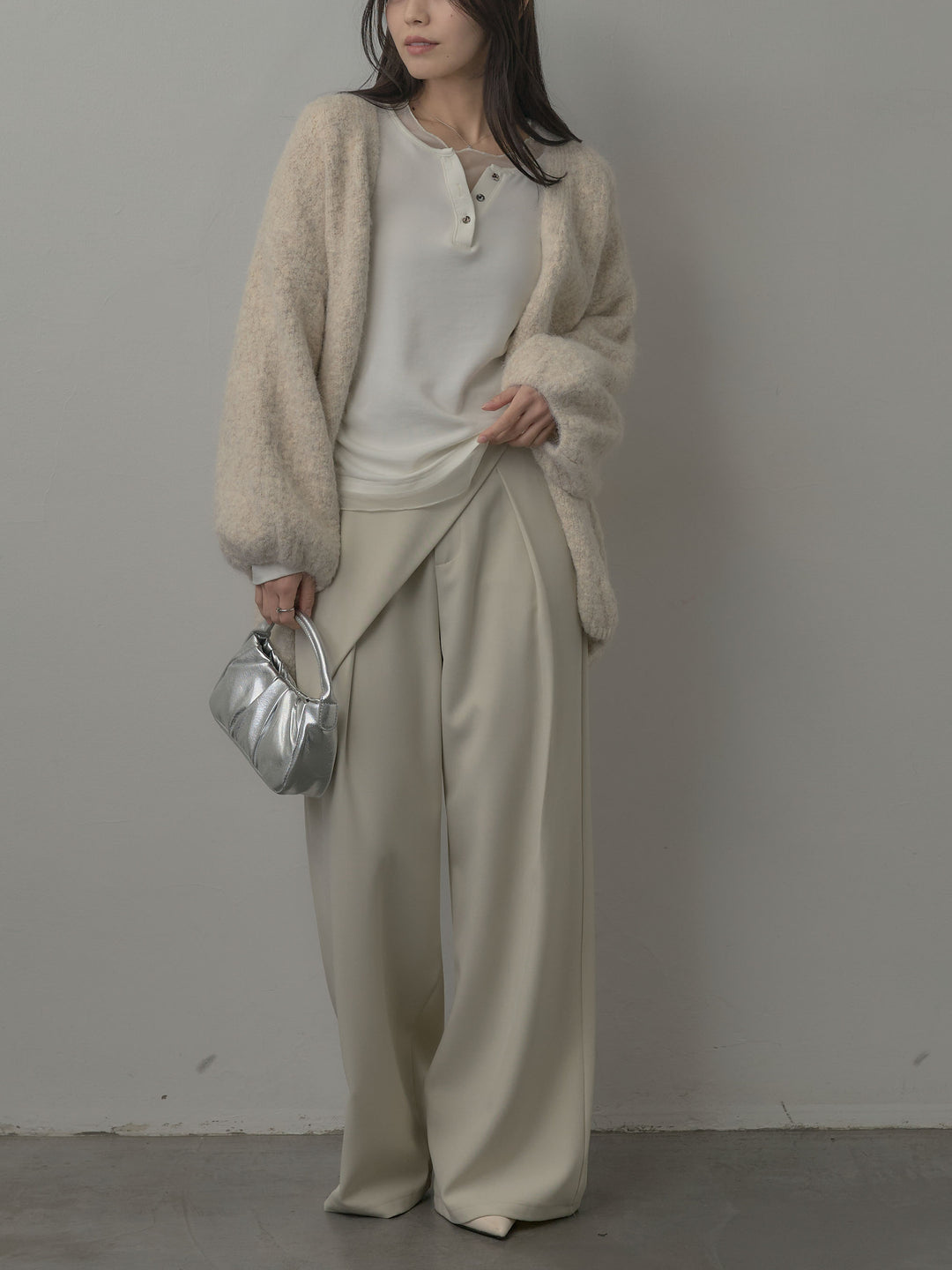 【SET】ミックスヤーンオーバーニットカーディガン+シアーレイヤードヘンリーネックトップス(2set)