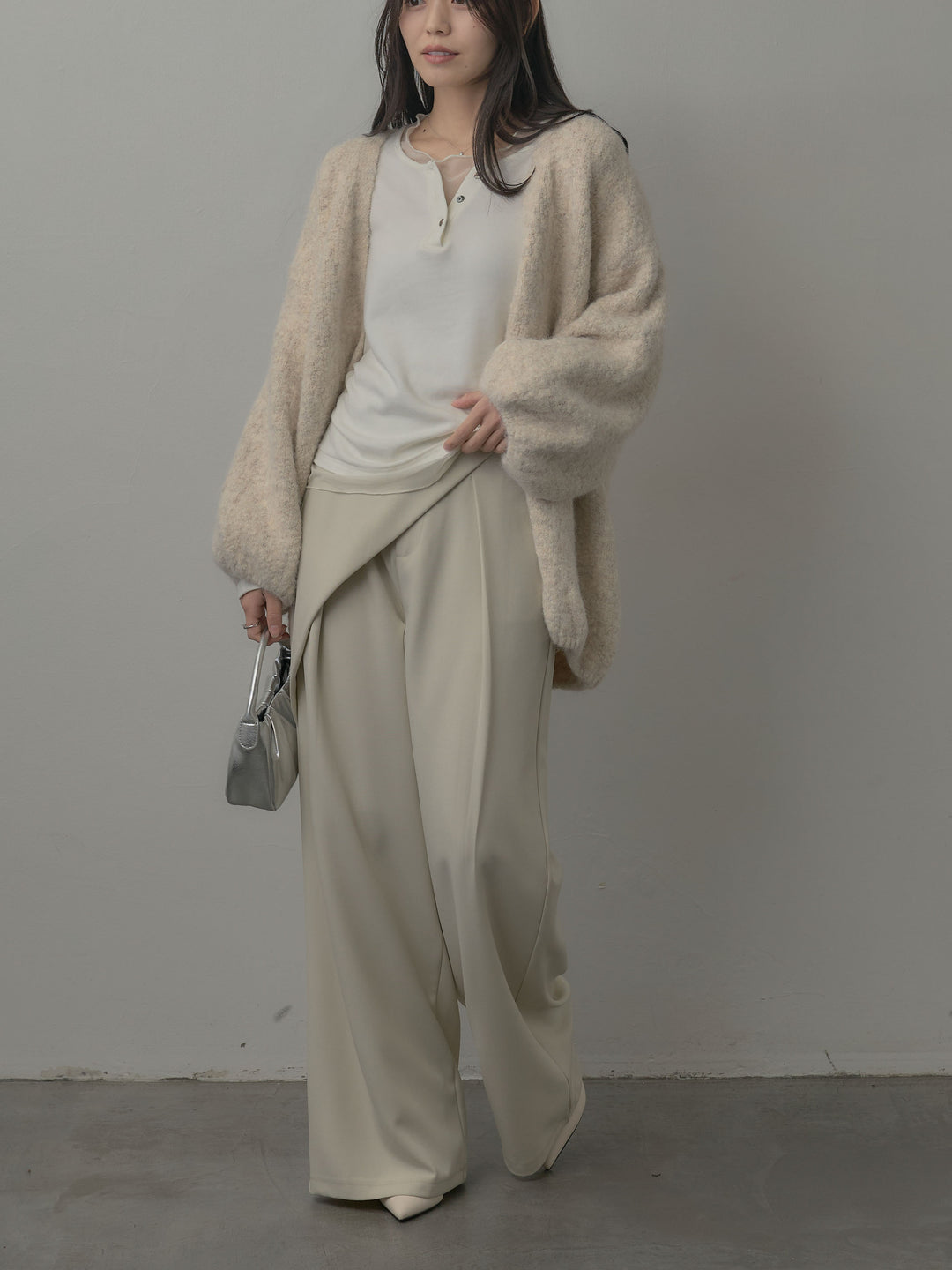 【SET】ミックスヤーンオーバーニットカーディガン+シアーレイヤードヘンリーネックトップス(2set)