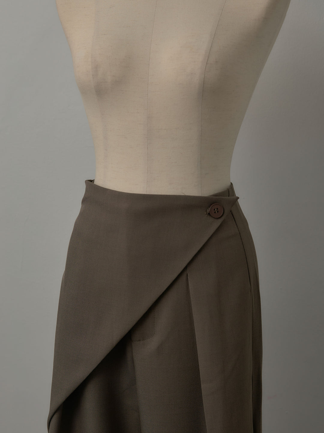 ウエストラップワイドパンツ