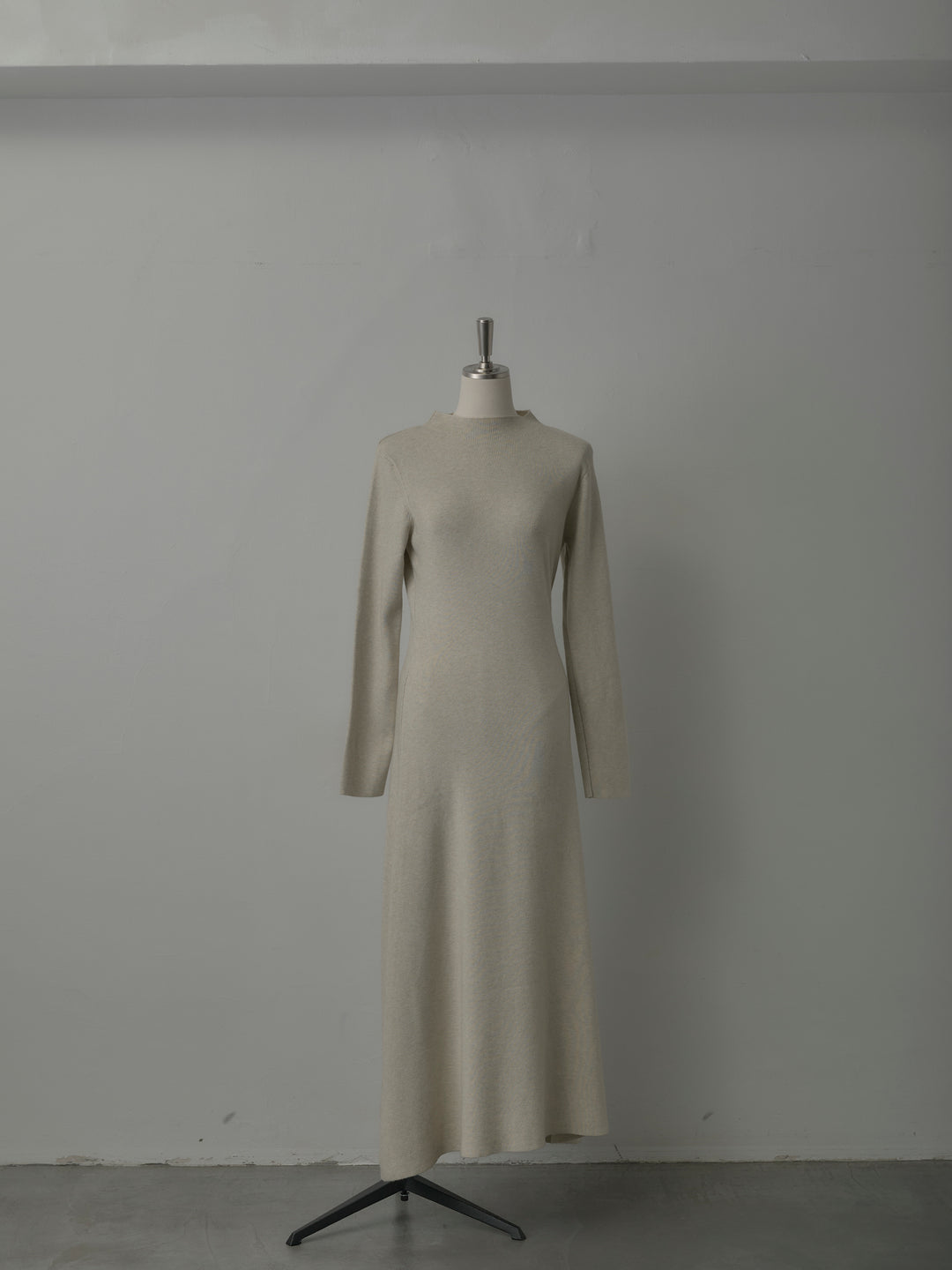 ケープ付きリブニットロングワンピース