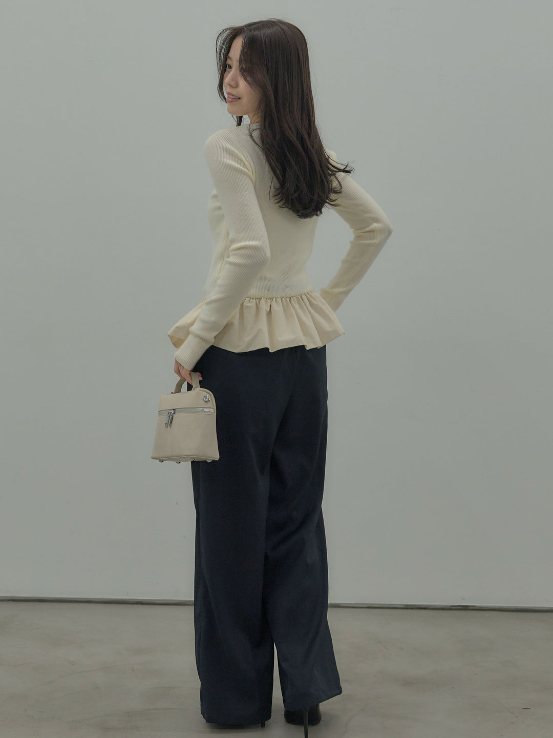 裾ドッキングデザインニットトップス