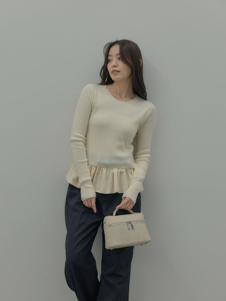 タックワイドパンツ