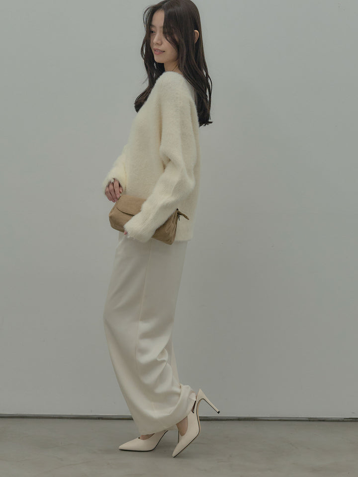 【SET】ラウンドネックシャギーニットトップス+【Essential】センタープレスサテンパンツ(2set)