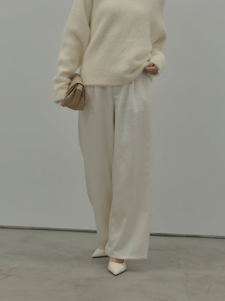 【Essential】センタープレスサテンパンツ