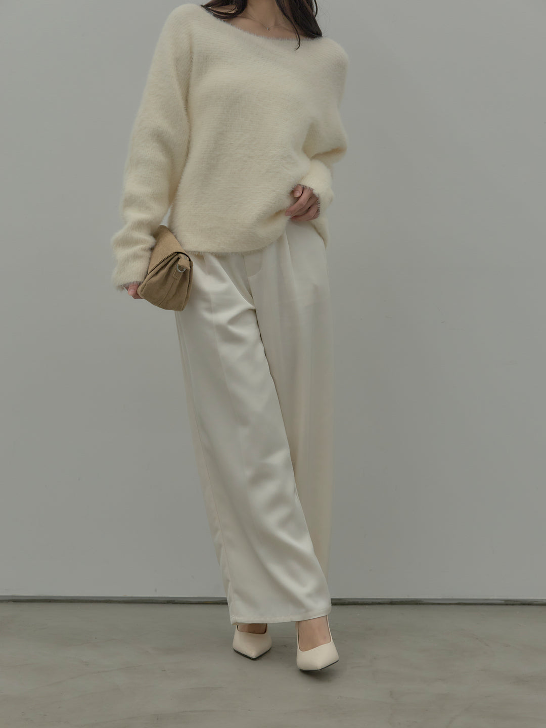 【Essential】センタープレスサテンパンツ