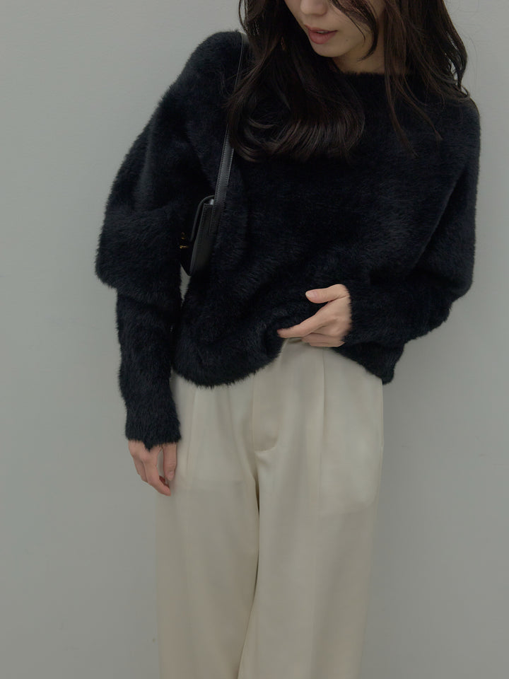 ラウンドネックシャギーニットトップス